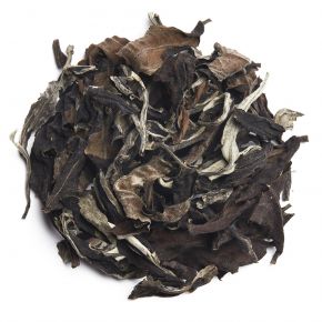 Weißer Tee aus dem Cisujen-Gebirge