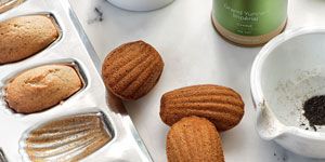 Madeleines with Grand Yunnan Imperial